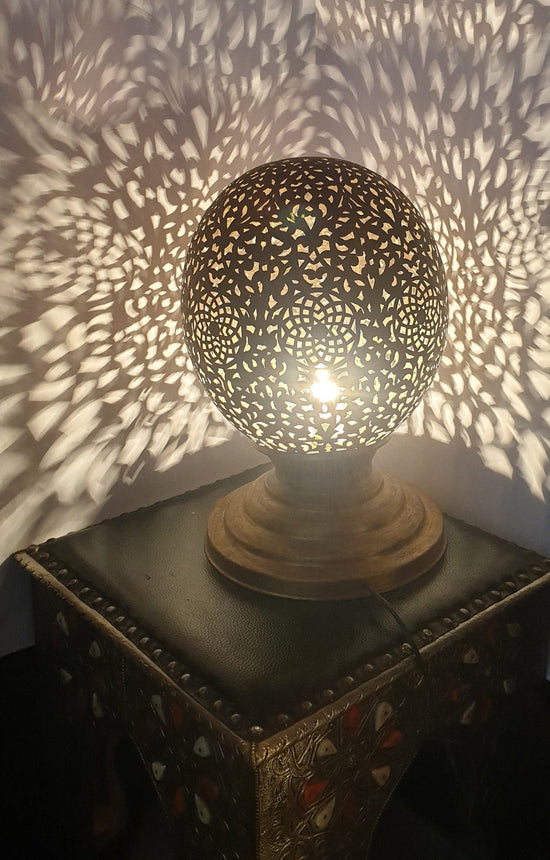 Amazing standing Lamp engraved brass 100% Handmade available 2 colors ,unique Design, Moroccan table Lamps - Free Worldwide Shipping