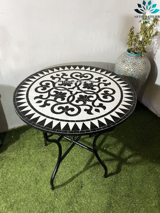 Mosaic table 100% handcrafted tiles for outdoor and indoor Round, CUSTOMIZABLE colors and Pattern, Mid century Mosaic crafts